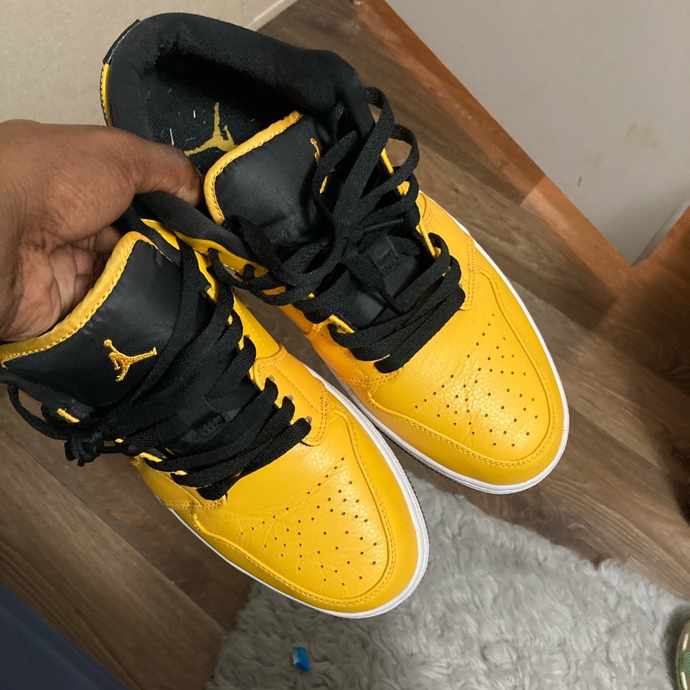 Air jordan low 1